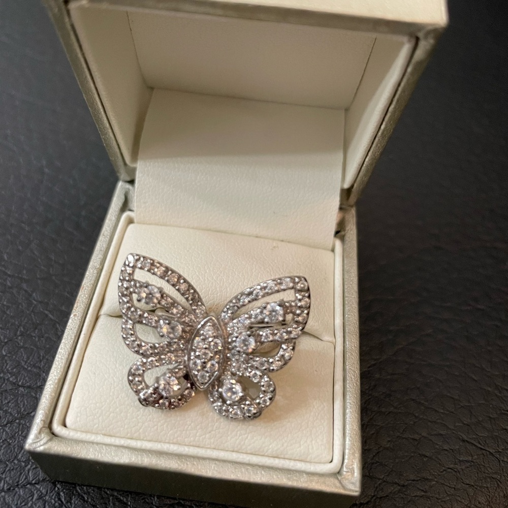 SILVER PLATED BUTTERFLY RING - Picture 4 of 6